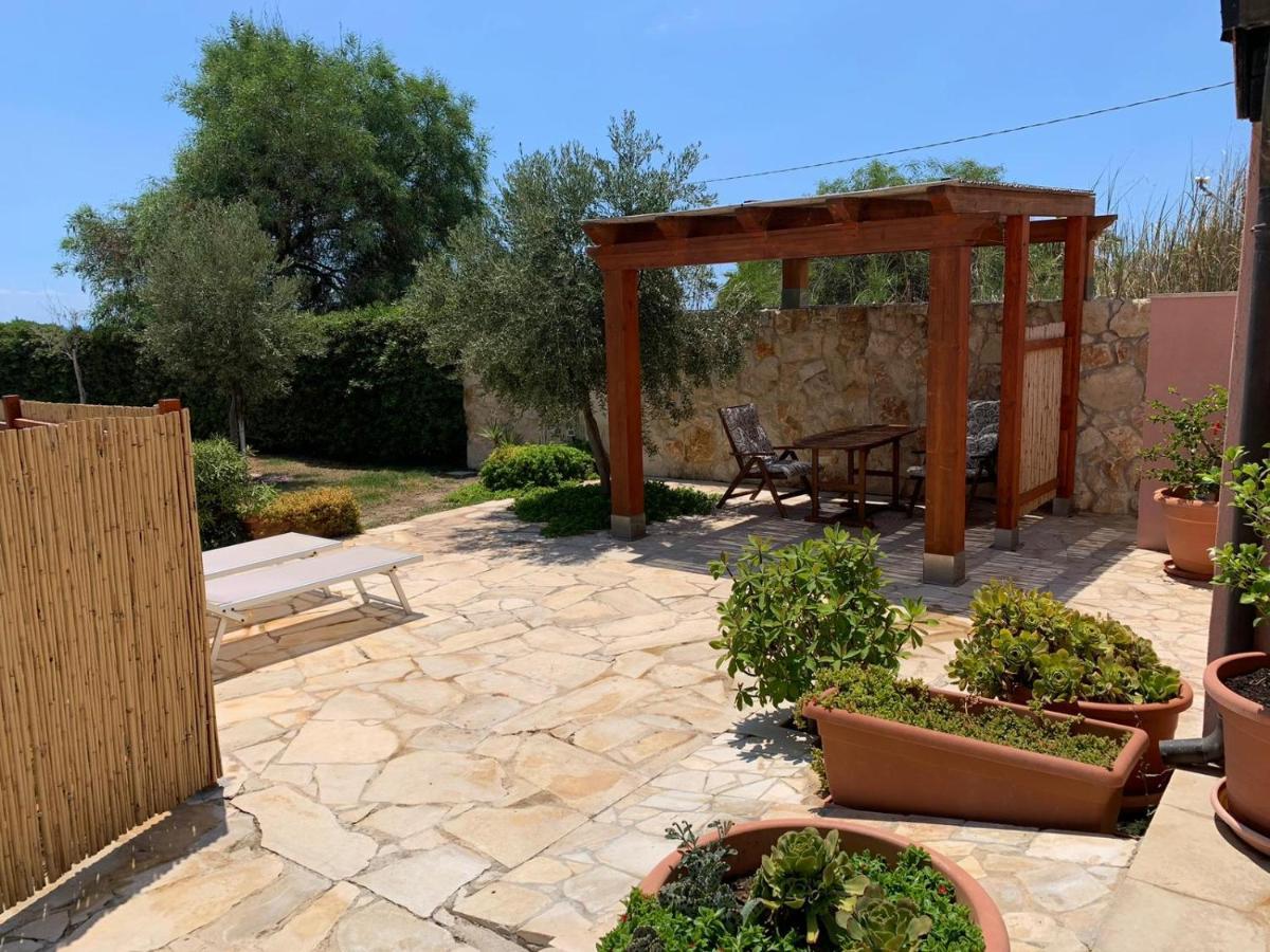 Vila Elmani Pozzallo Exteriér fotografie