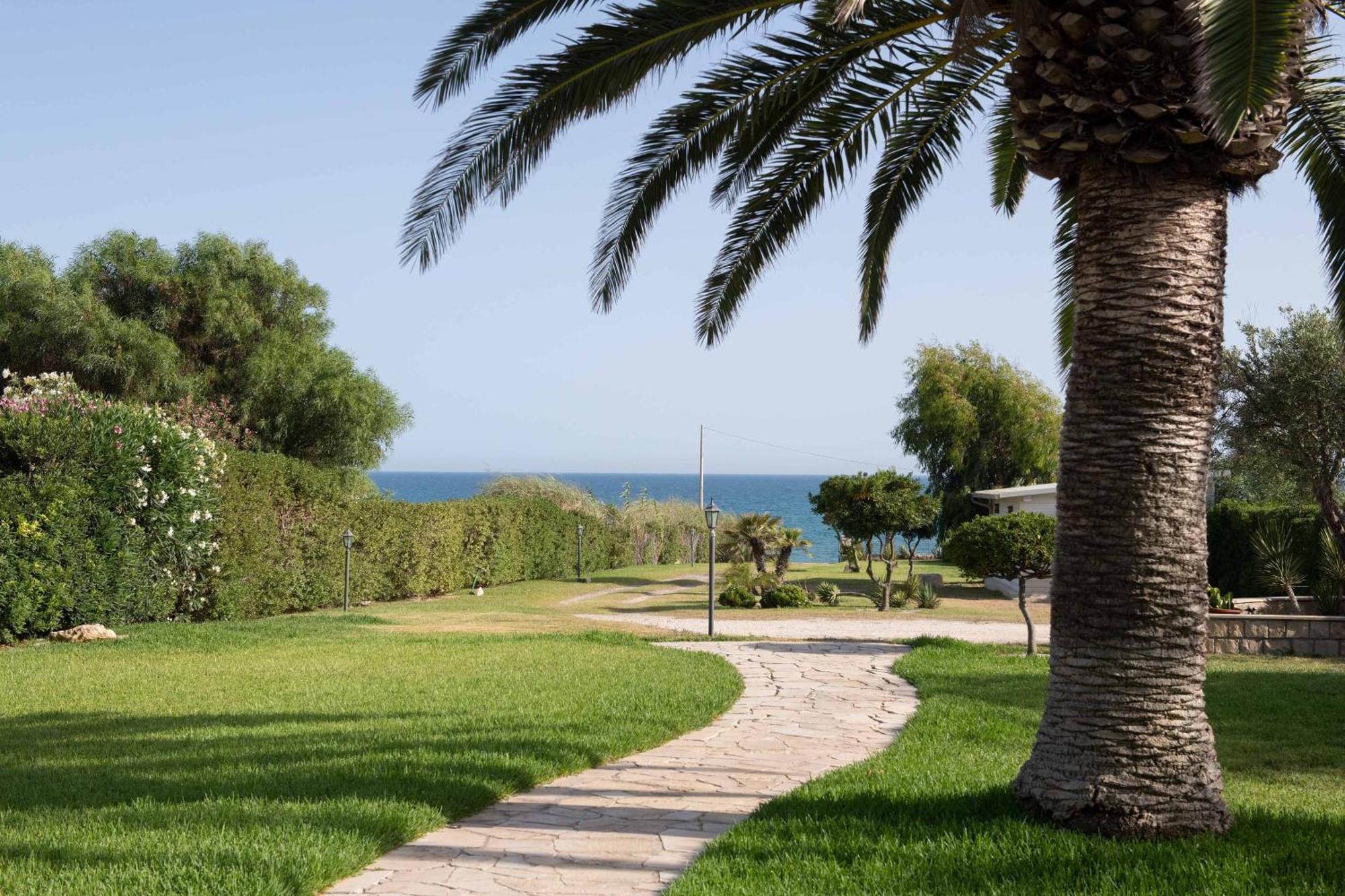 Vila Elmani Pozzallo Exteriér fotografie